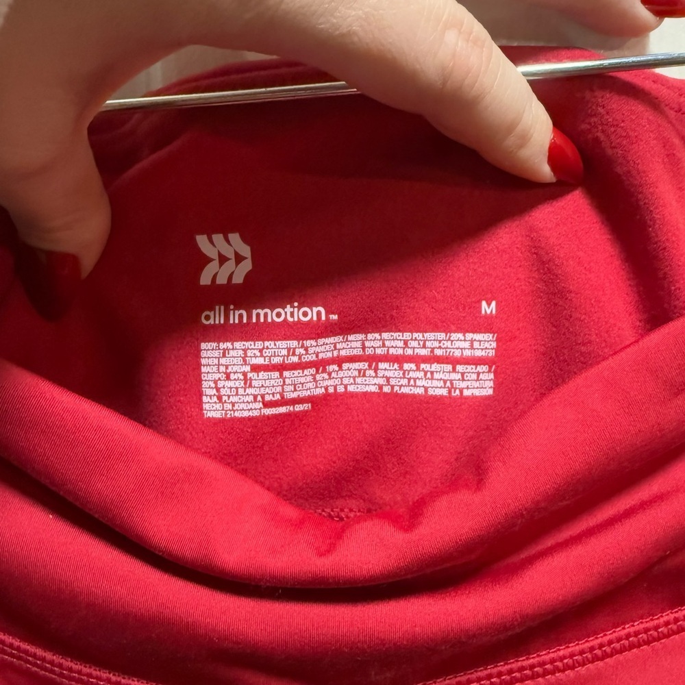 All in Motion Vibrant Red Leggings with Pockets - Picture 11 of 11
